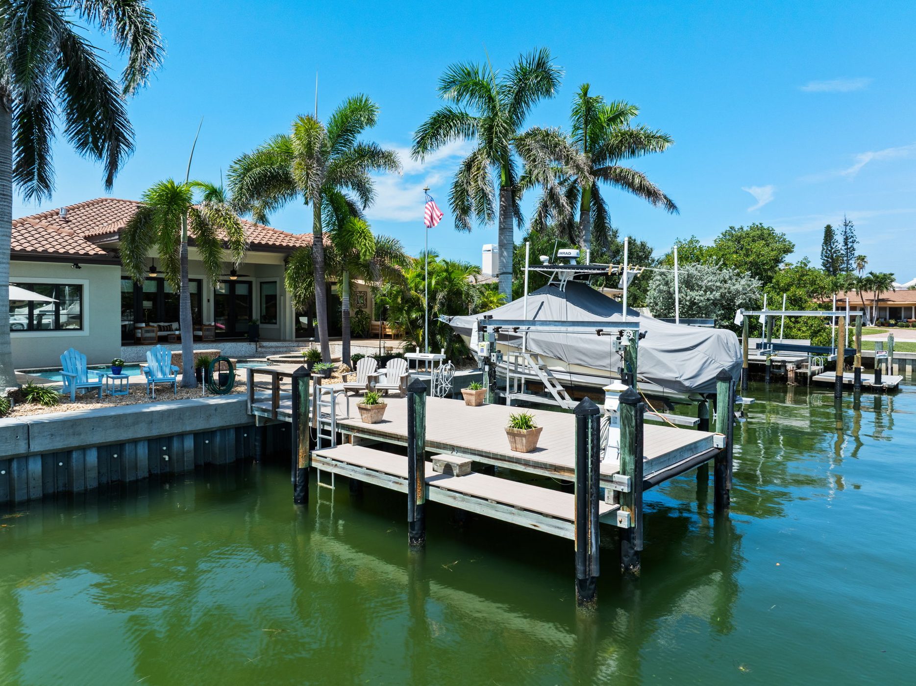 203 Howard Drive — luxury marketing